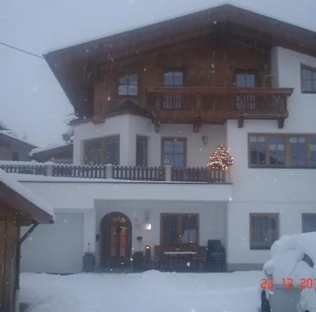Krößbacher Apartment